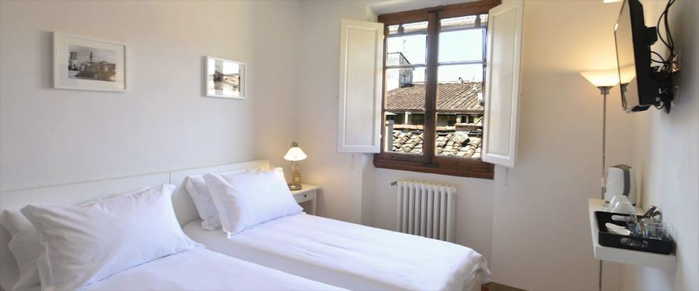 Toscanelli Residenza D'epoca Affittacamere 3*